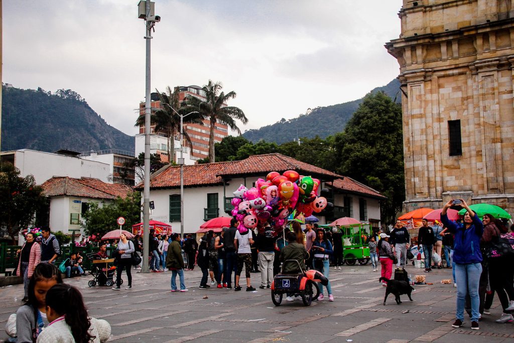 Primii pași în Bogota