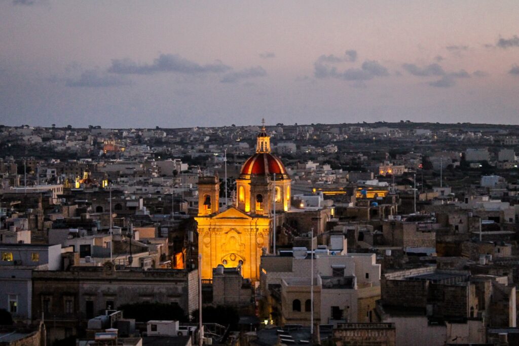 Victoria (Rabat) văzută din Il-Kastell