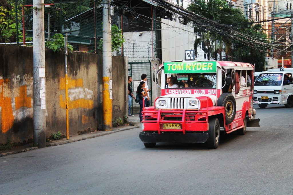Și Cebu City are jeepneey-urile l