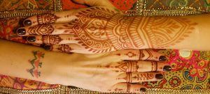 Desene cu henna
