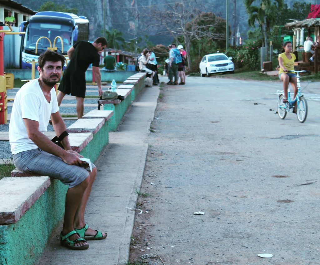 O seară obișnuită în Viñales