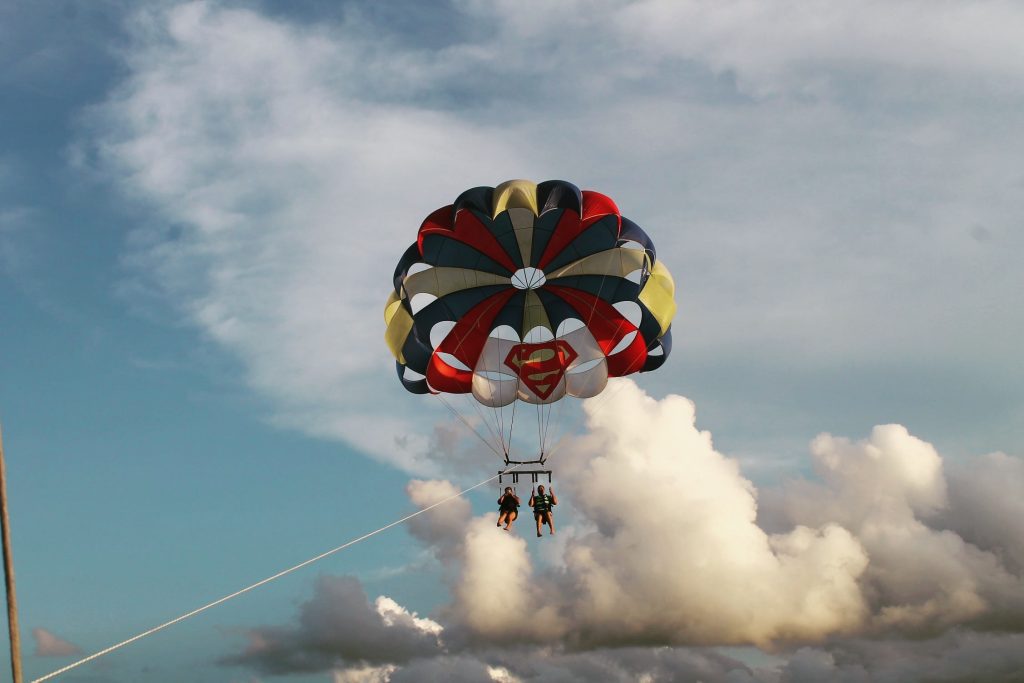 Parasailing în Boracay