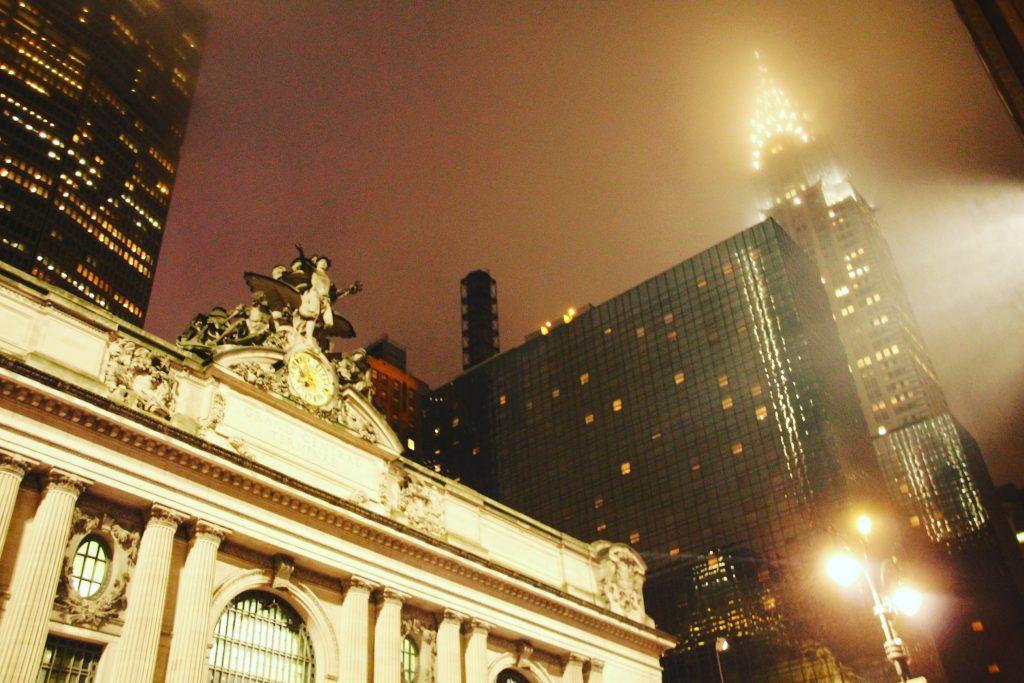 New York - Grand Central Terminal & Chrysler Building