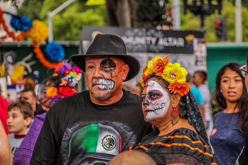 Dia de Los Muertos, în LA