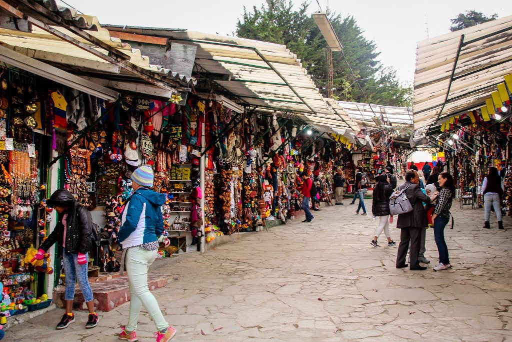 Bazar la Cerro de Monserrate