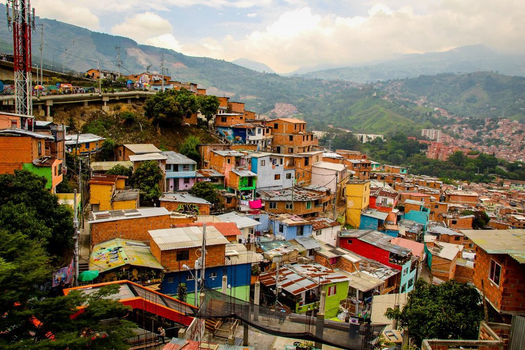 Case în Comuna 13, Medellin