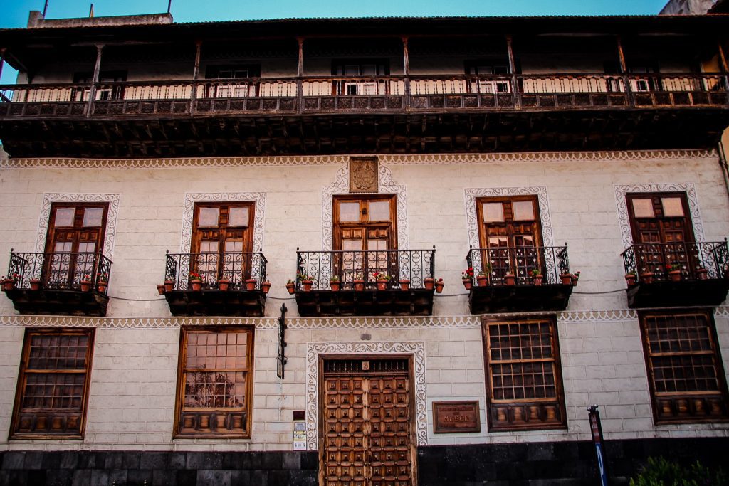 Casa de los Balcones