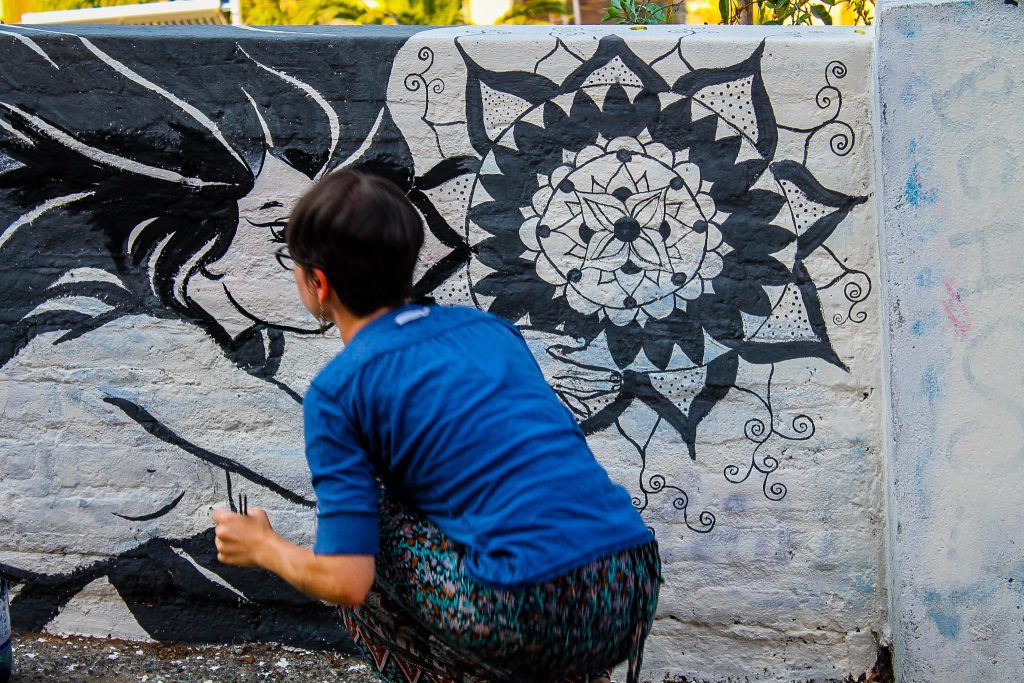 Graffiti în curs de realizare, Valparaiso