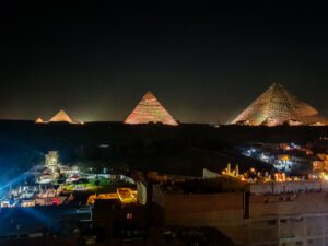 Sound & Light show la piramidele din Giza
