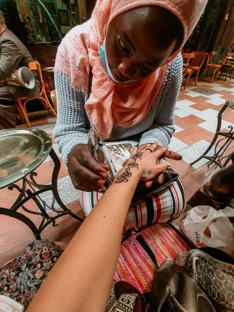 Henna la Fishawi’s