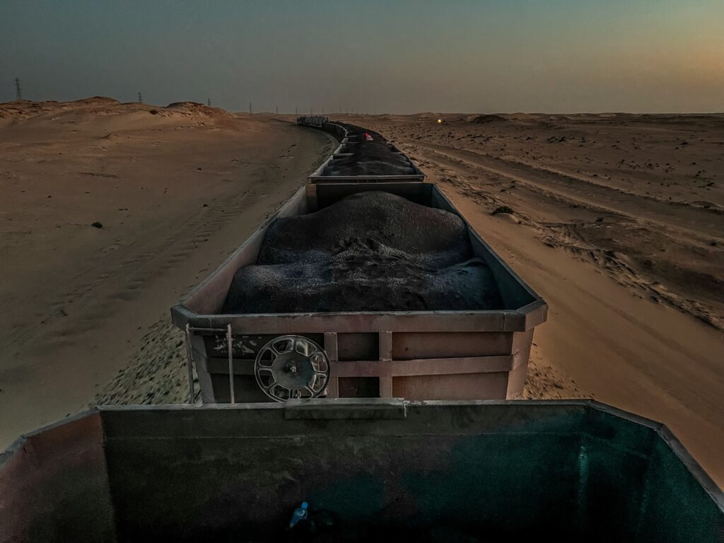 Trenul cu minereu de fier din Mauritania