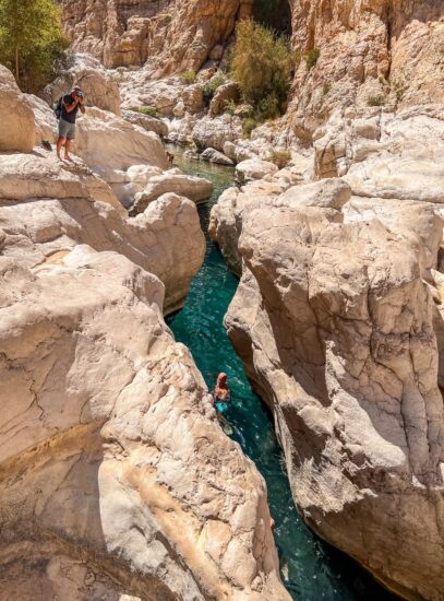 Baie în Wadi Bani Khalid