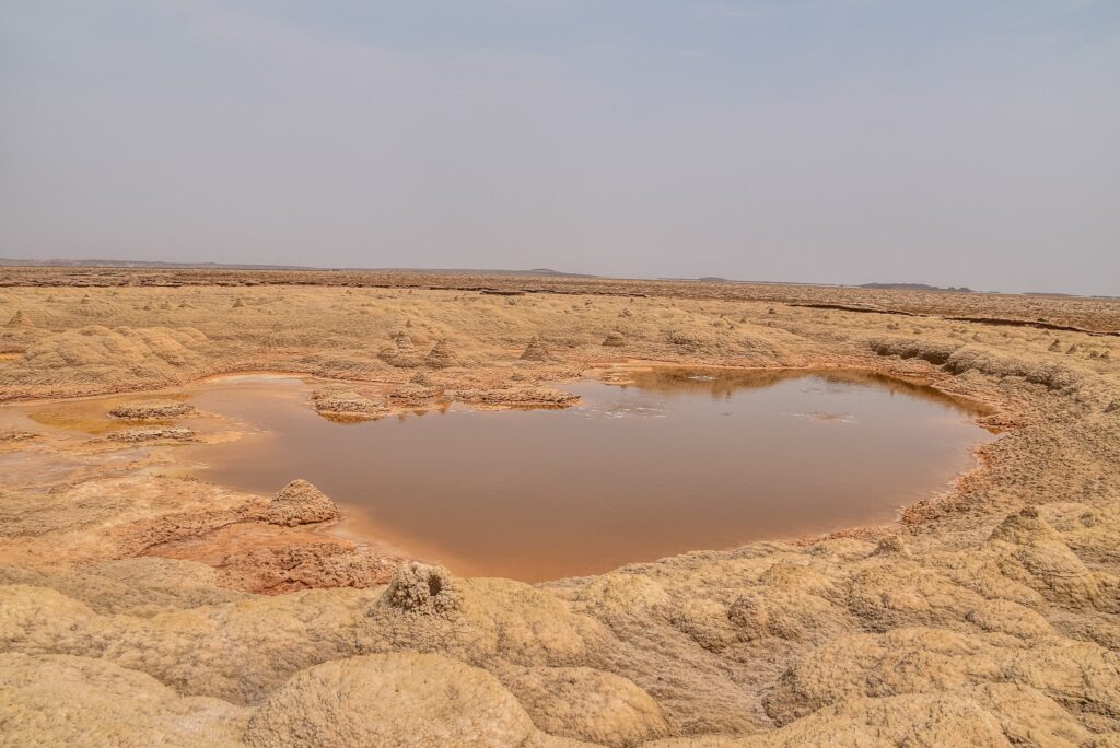 Gaet’ale Pond - cel mai sărat lac din lume