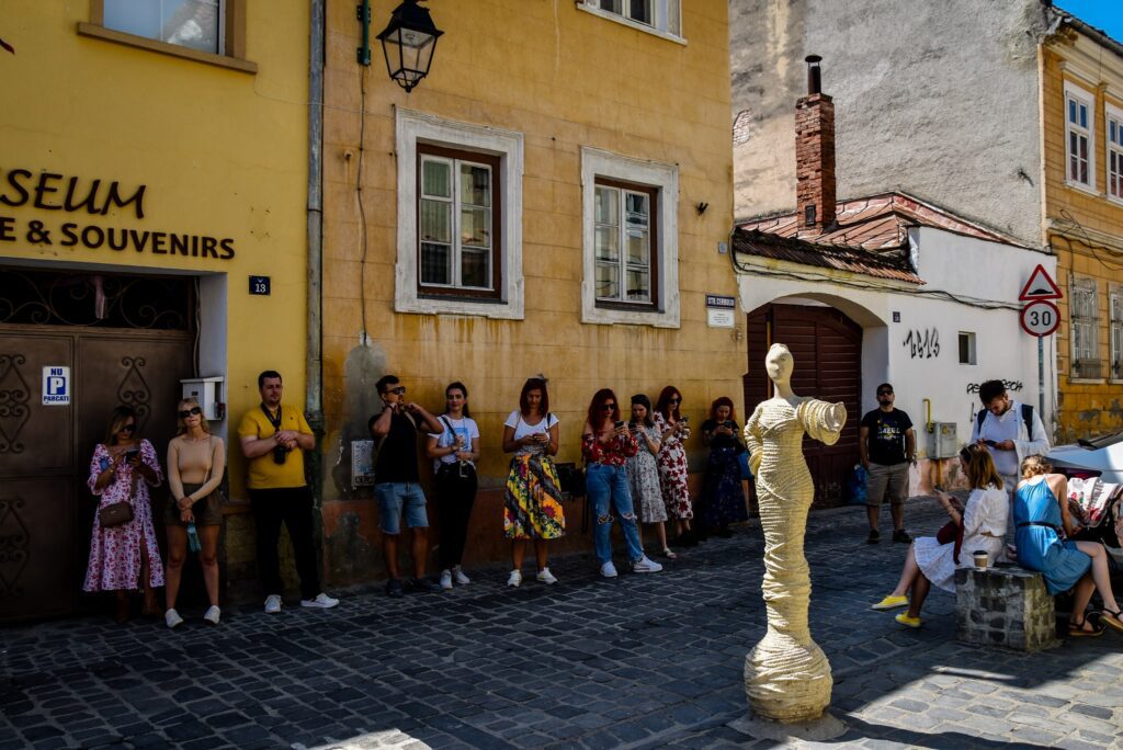 Echipa Experience Romania la muncă