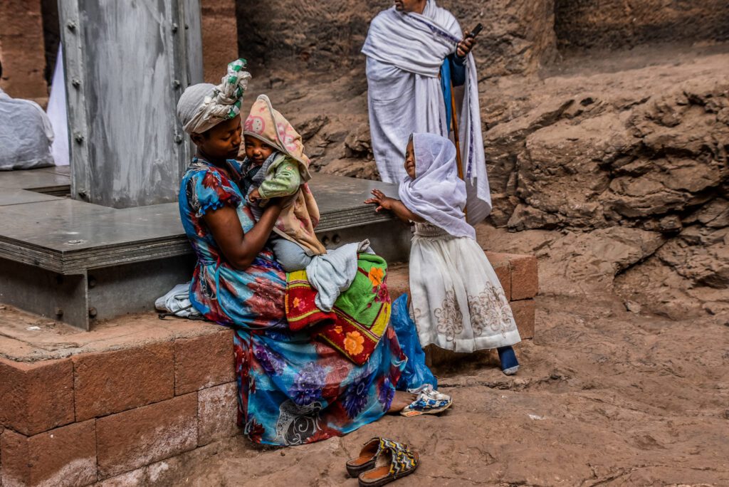 În apropierea bisericilor din Lalibela