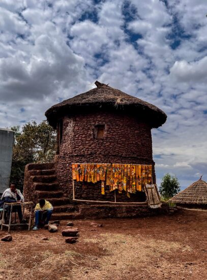 Lasta tukuls - căsuțe tradiționale, Lalibela