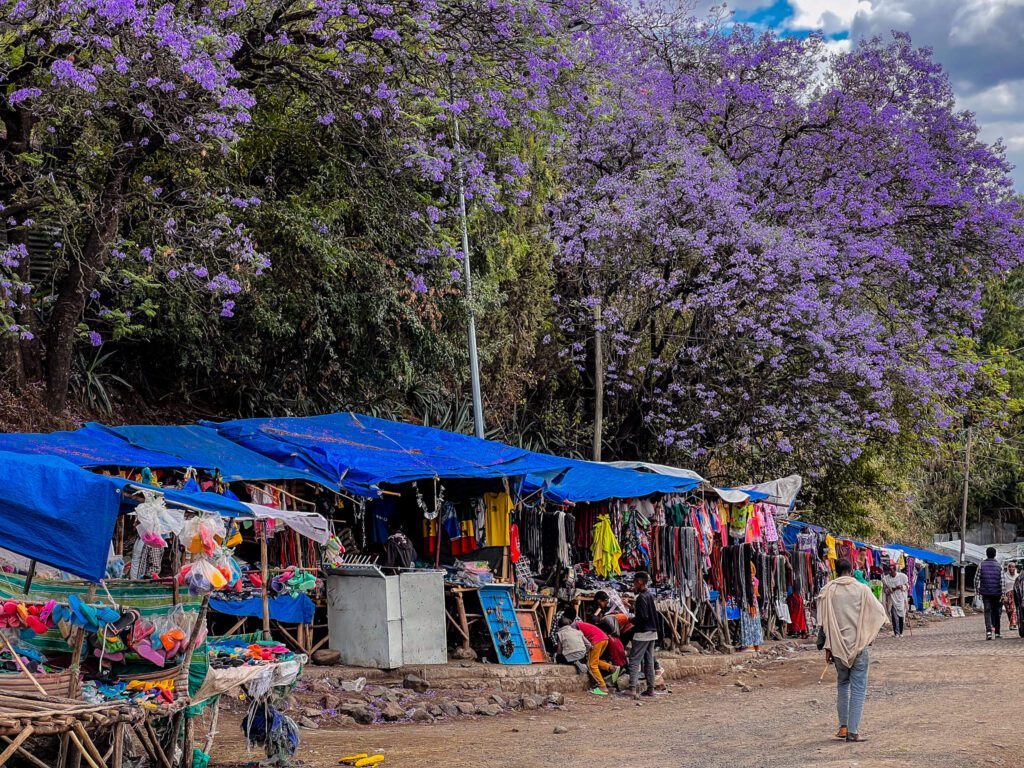 Artera comercială din Lalibela