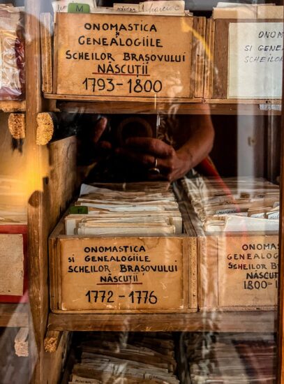Arhive la Prima Școală Românească