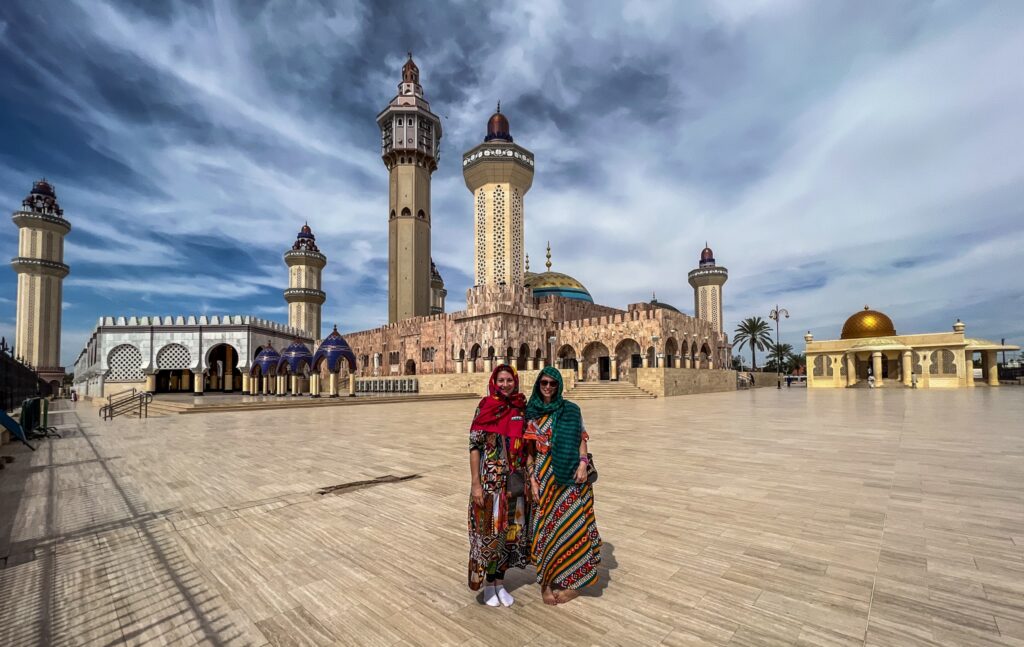 Am fost foarte foarte frumos îmbrăcate când am vizitat Touba.