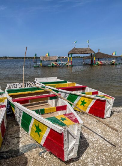 Lacul Retba nu este în chiar cea mai roz zi a lui