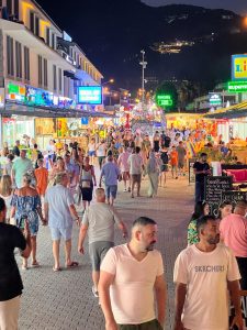 Străzile din Ölüdeniz