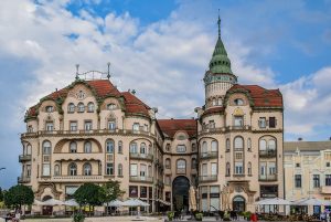 Palatul Vulturul Negru, Oradea